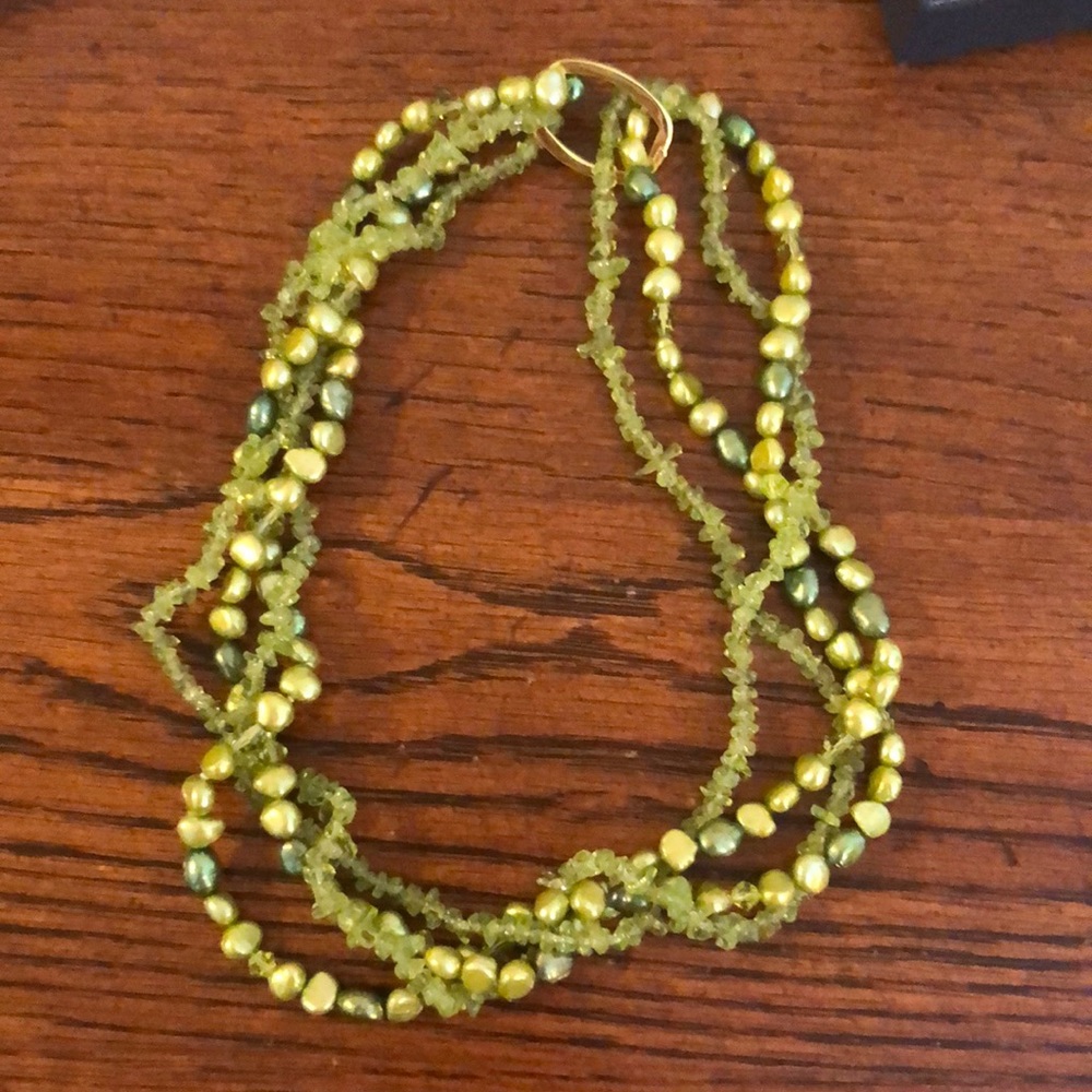 Freshwater pearls. Green 2 necklaces